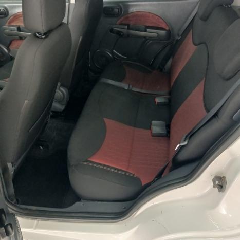 FIAT Uno 1.4 4P FLEX SPORTING, Foto 3