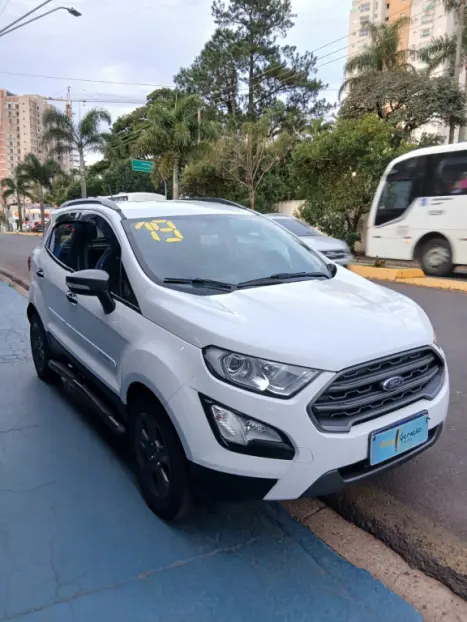 FORD Ecosport 1.5 12V 4P TI-VCT FLEX FREESTYLE, Foto 3