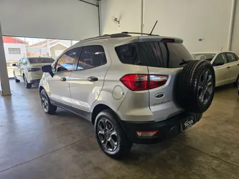 FORD Ecosport 1.5 12V 4P TI-VCT FLEX FREESTYLE AUTOMÁTICO, Foto 6