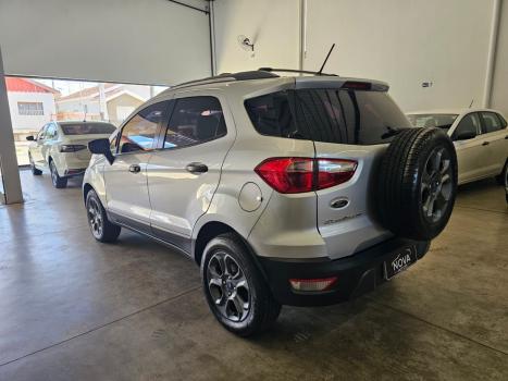 FORD Ecosport 1.5 12V 4P TI-VCT FLEX FREESTYLE AUTOMÁTICO, Foto 6
