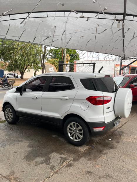 FORD Ecosport 1.6 4P S SIGMA FLEX, Foto 4