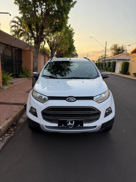 FORD Ecosport 2.0 16V 4P 4WD FREESTYLE FLEX, Foto 4