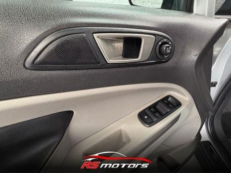 FORD Ecosport 2.0 16V 4P FLEX TITANIUM AUTOM�TICO, Foto 7