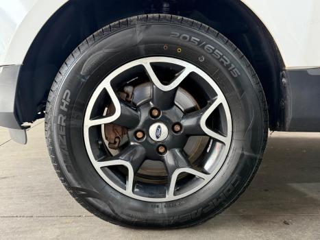 FORD Ecosport 2.0 16V 4P 4WD, Foto 9