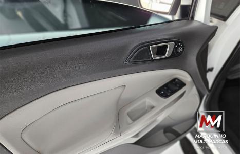 FORD Ecosport 2.0 16V 4P FLEX TITANIUM POWERSHIFT AUTOMÁTICO, Foto 12