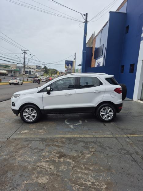 FORD Ecosport 2.0 16V 4P FLEX TITANIUM POWERSHIFT AUTOMÁTICO, Foto 3