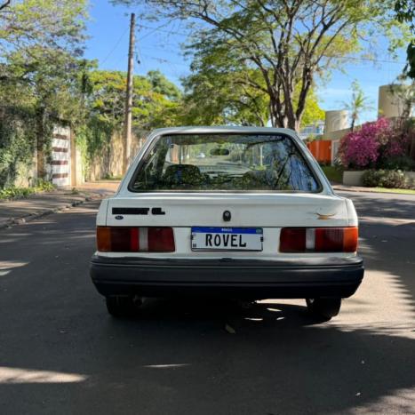 FORD Escort 1.6 GL, Foto 5