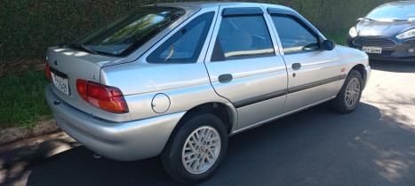 FORD Escort 1.8 4P GL, Foto 6