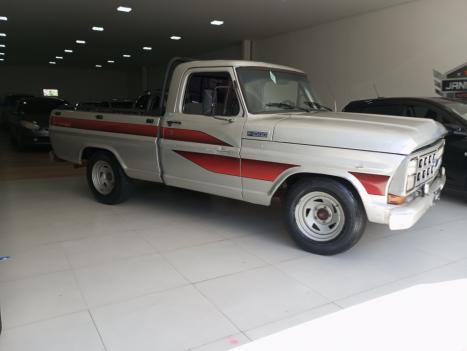 FORD F-1000 3.9 CABINE SIMPLES DIESEL, Foto 2