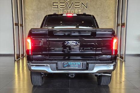 FORD F-150 5.0 V8 24V FX4 LARIAT CABINE DUPLA AUTOM�TICO, Foto 4