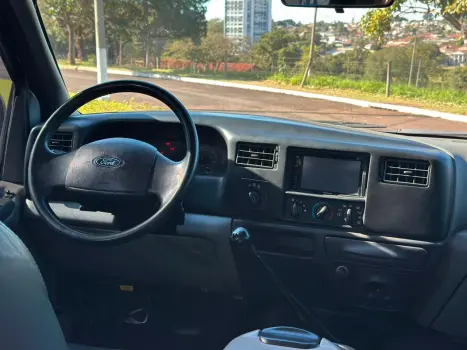 FORD F-250 3.9 4P XLT CABINE DUPLA DIESEL, Foto 9
