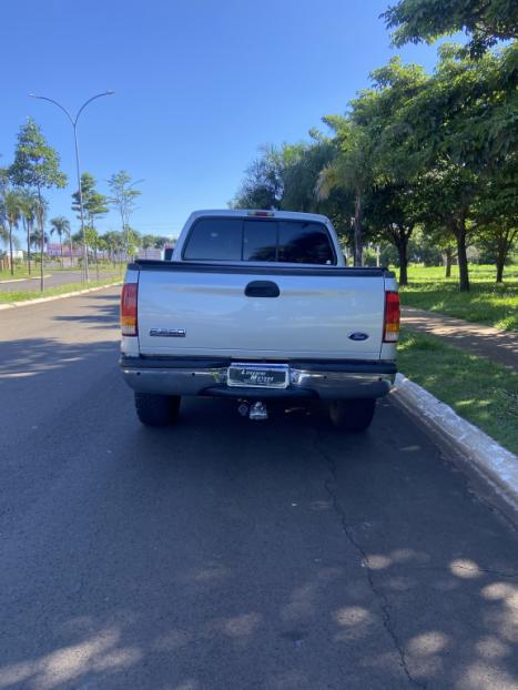 FORD F-250 3.9 XLT SUPER DUTY CABINE DUPLA DIESEL, Foto 7 FORD F-250 3.9 XLT SUPER DUTY CABINE DUPLA DIESEL, Foto 7