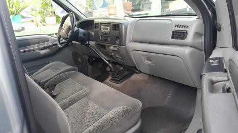 FORD F-250 3.9 XLT SUPER DUTY CABINE SIMPLES DIESEL, Foto 3
