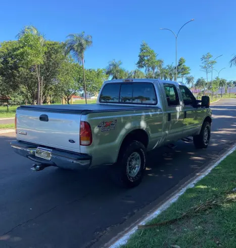 FORD F-250 3.9 XLT SUPER DUTY CABINE DUPLA DIESEL, Foto 4
