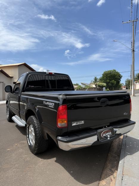 FORD F-250 4.2 XLT TURBO INTERCOOLER CABINE SIMPLES, Foto 6