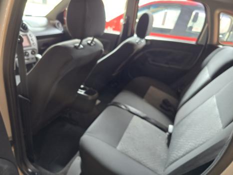 FORD Fiesta Hatch 1.6 4P FLEX, Foto 6