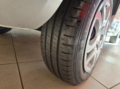 FORD Fiesta Hatch 1.6 4P FLEX, Foto 9