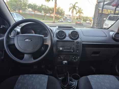 FORD Fiesta Hatch 1.0 4P FLEX, Foto 5