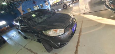 FORD Fiesta Hatch 1.6 4P FLEX, Foto 2