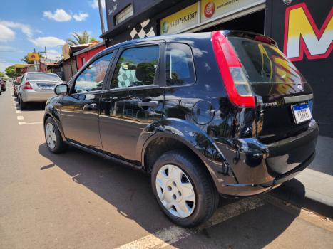 FORD Fiesta Hatch 1.0 4P, Foto 3