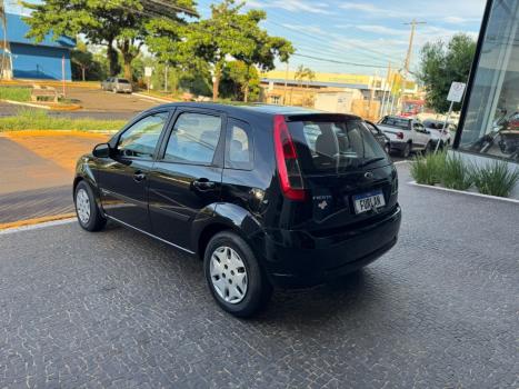 FORD Fiesta Hatch 1.6 4P ROCAM FLEX, Foto 4