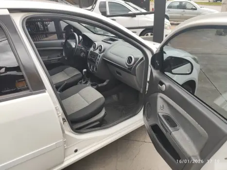 FORD Fiesta Hatch 1.6 4P CLASS FLEX, Foto 8