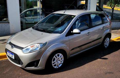 FORD Fiesta Hatch 1.0 4P, Foto 2