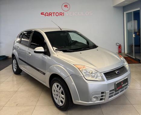 FORD Fiesta Hatch 1.6 4P, Foto 3