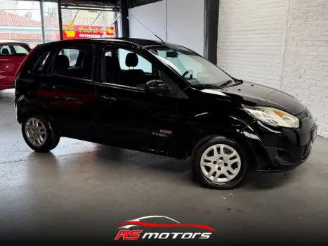 FORD Fiesta Hatch 1.6 CLASS, Foto 2