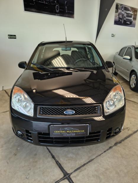 FORD Fiesta Hatch 1.0 4P FLEX, Foto 2