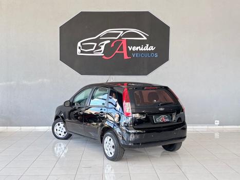 FORD Fiesta Hatch 1.6, Foto 4