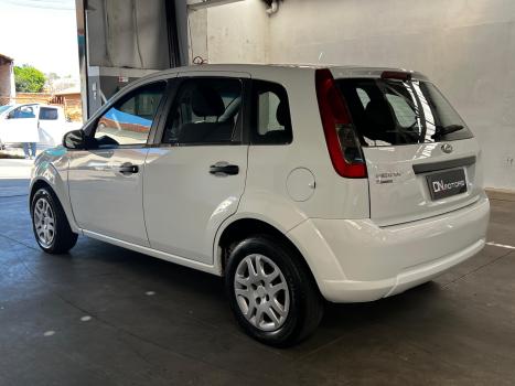 FORD Fiesta Hatch 1.0, Foto 7