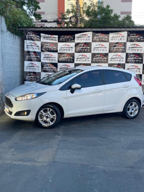 FORD Fiesta Hatch 1.6 16V 4P FLEX SEL POWERSHIFT AUTOM�TICO, Foto 3
