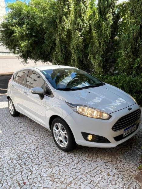 FORD Fiesta Hatch 1.6 16V 4P FLEX SEL POWERSHIFT AUTOM�TICO, Foto 2