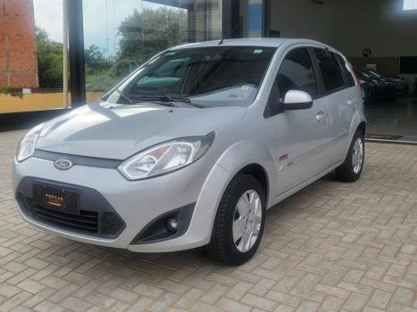 FORD Fiesta Hatch 1.6 4P, Foto 3