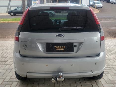 FORD Fiesta Hatch 1.6 4P, Foto 6