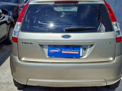 FORD Fiesta Hatch 1.0 4P FLEX, Foto 2