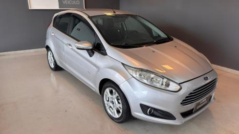 FORD Fiesta Hatch 1.6 16V 4P FLEX SE POWERSHIFT AUTOM�TICO, Foto 2