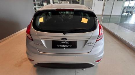 FORD Fiesta Hatch 1.6 16V 4P FLEX SE POWERSHIFT AUTOM�TICO, Foto 6