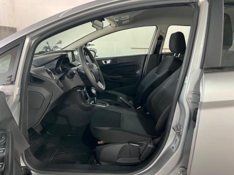 FORD Fiesta Hatch 1.6 16V 4P FLEX SEL POWERSHIFT AUTOM�TICO, Foto 10