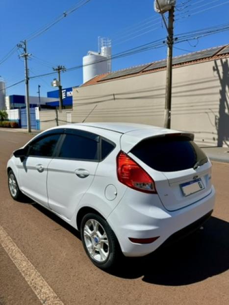 FORD Fiesta Hatch 1.6 4P SE FLEX, Foto 6