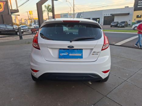 FORD Fiesta Hatch 1.6 16V 4P SE FLEX, Foto 2
