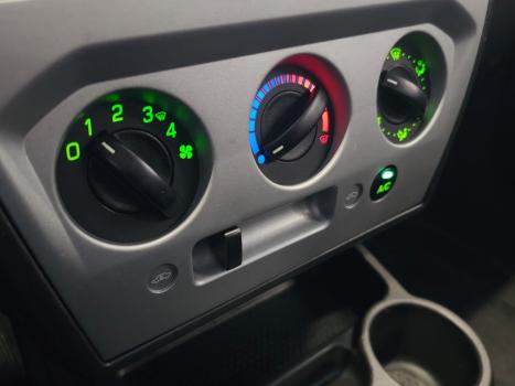 FORD Fiesta Hatch 1.6 CLASS, Foto 16