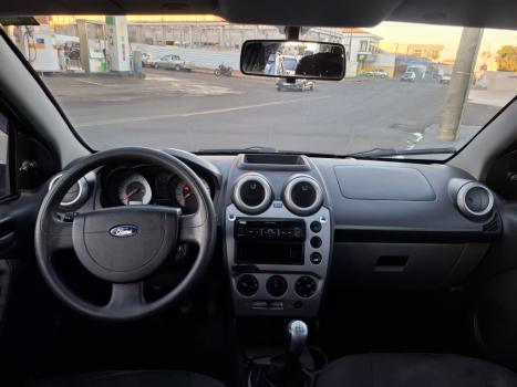 FORD Fiesta Hatch 1.0 4P FLEX, Foto 8