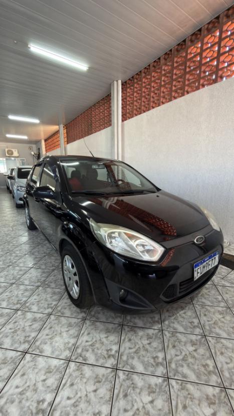 FORD Fiesta Hatch 1.0 4P SE PLUS FLEX, Foto 2