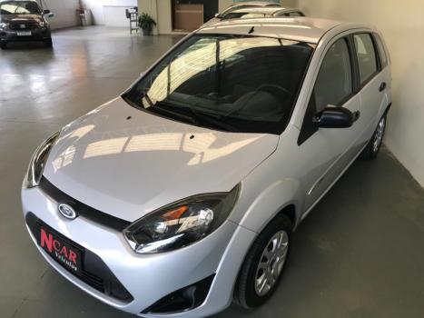 FORD Fiesta Hatch 1.6 4P FLEX, Foto 2