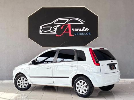FORD Fiesta Hatch 1.0 4P, Foto 4