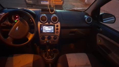 FORD Fiesta Hatch 1.0 4P FLEX, Foto 4