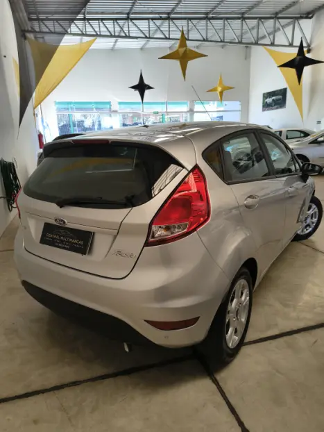 FORD Fiesta Hatch 1.6 4P SE FLEX, Foto 6