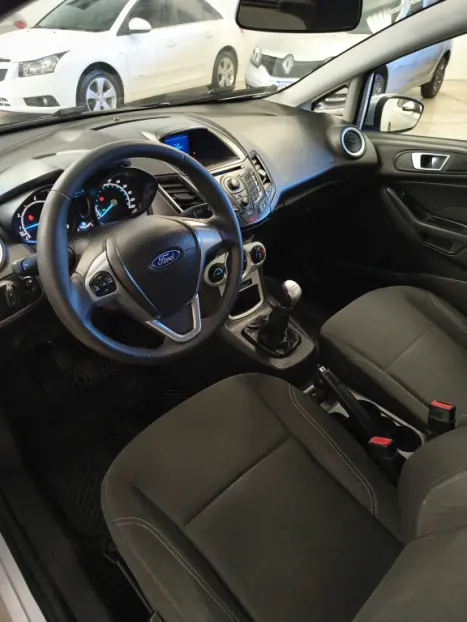 FORD Fiesta Hatch 1.6 4P SE FLEX, Foto 9